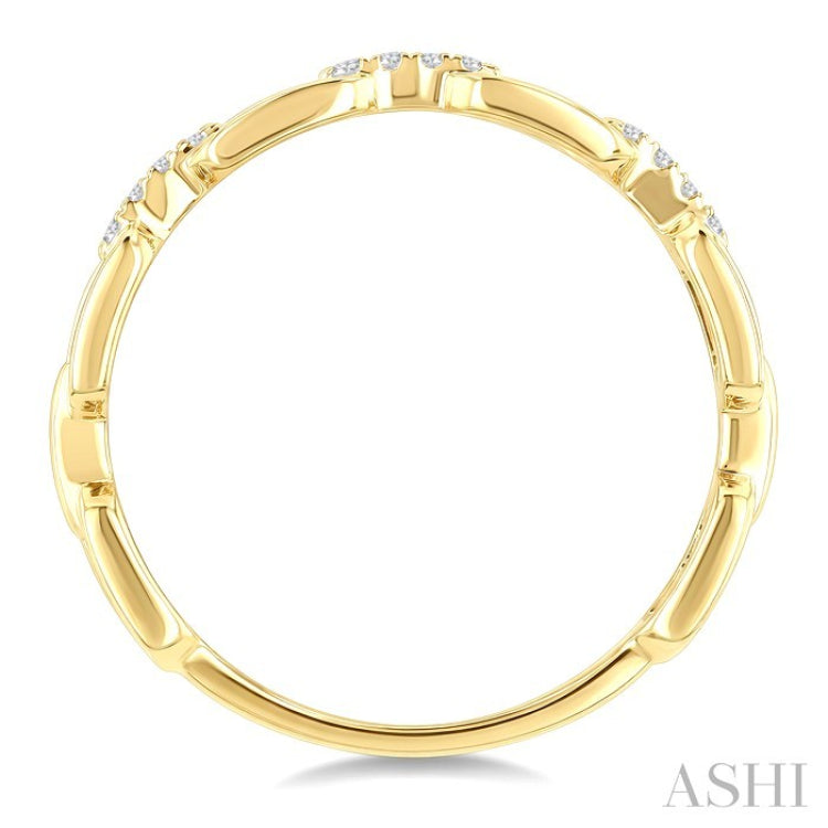1/20 Ctw Oval Shaped Open Window Links Round Cut Diamond Stackable Fashion Band in 10K Yellow Gold