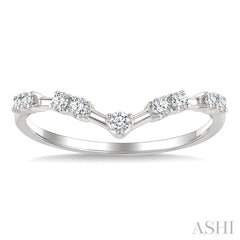 1/5 Ctw Chevron Spaced Round Cut Diamond Fashion Band in 14K White Gold