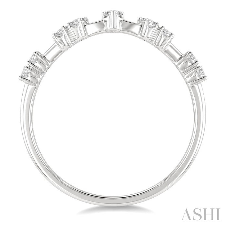 1/5 Ctw Chevron Spaced Round Cut Diamond Fashion Band in 14K White Gold