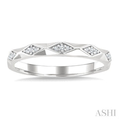 1/20 Ctw 3-D Geometric Shape Round Cut Diamond Stackable Fashion Band in 14K White Gold