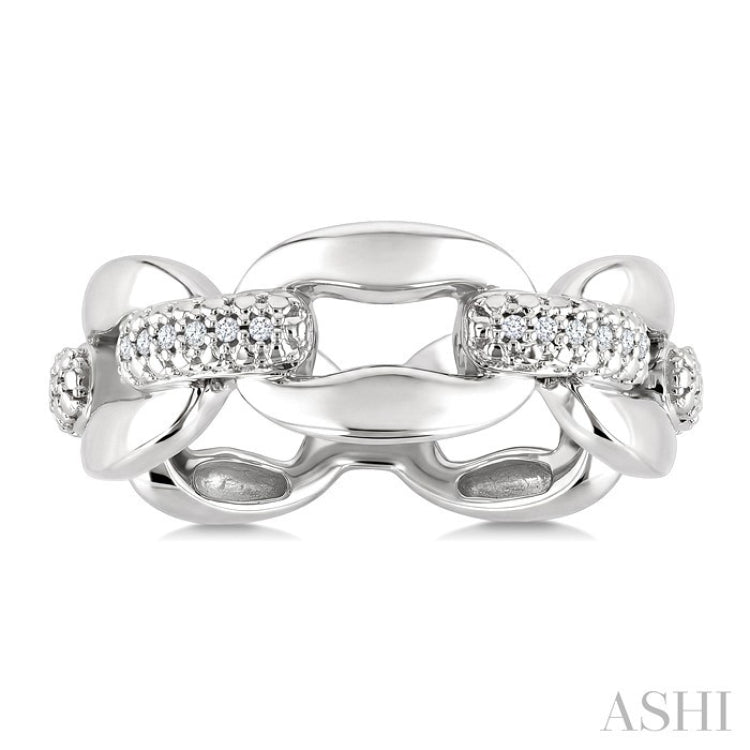 1/20 Ctw Round Cut Diamond Oval Shape D-Link Bold Fashion Ring in Sterling Silver