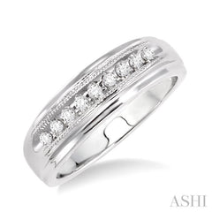1/8 Ctw Round Cut Diamond Women's Ring in 14K White Gold
