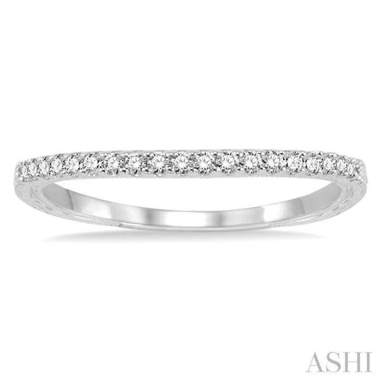 1/6 Ctw Round Cut Diamond Wedding Band in 14K White Gold