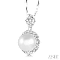 10 MM Cultured Pearl and 1/2 Ctw Round Cut Diamond Pendant in 14K White Gold with chain