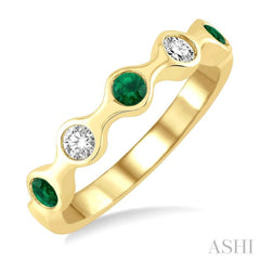 2.8 MM Bezel Set Emerald and 1/6 Ctw Round Cut Diamond Precious Stackable Band in 14K Yellow Gold