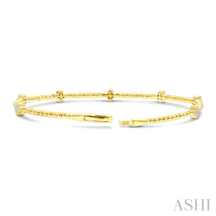 1/2 Ctw Round Cut Bead Bijoux Diamond Clover Bead Fashion Flex Bangle in 14K Yellow Gold
