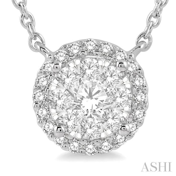 1 Ctw Circular Round Cut Diamond Lovebright Pendant With Chain in 14K White Gold