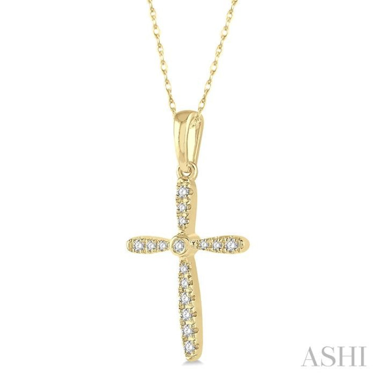 1/10 Ctw Cross Charm Round Cut Diamond Petite Pendant With Chain in 10K Yellow Gold