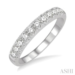 1/2 Ctw 11 Stone Round Cut Diamond Wedding Band in 14K White Gold