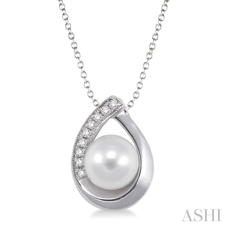 6.5 MM Cultured Pearl and 1/20 Ctw Round Cut Diamond Pendant in Sterling Silver with chain