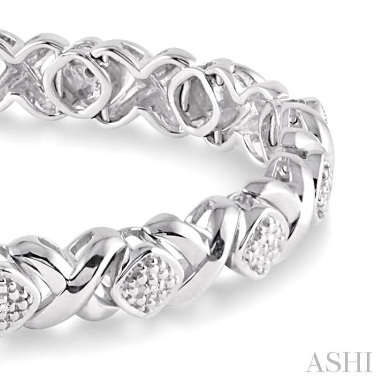 1/10 Ctw 'X' and SQ Round Cut Diamond Bracelet in Sterling Silver
