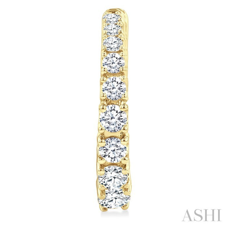 3/4 Ctw Graduated Round Cut Diamond Fashion Hoop Earrings in 14K Yellow Gold