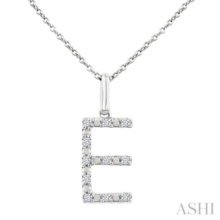 1/10 Ctw Initial 'E' Round Cut Diamond Fashion Pendant With Chain in Sterling Silver