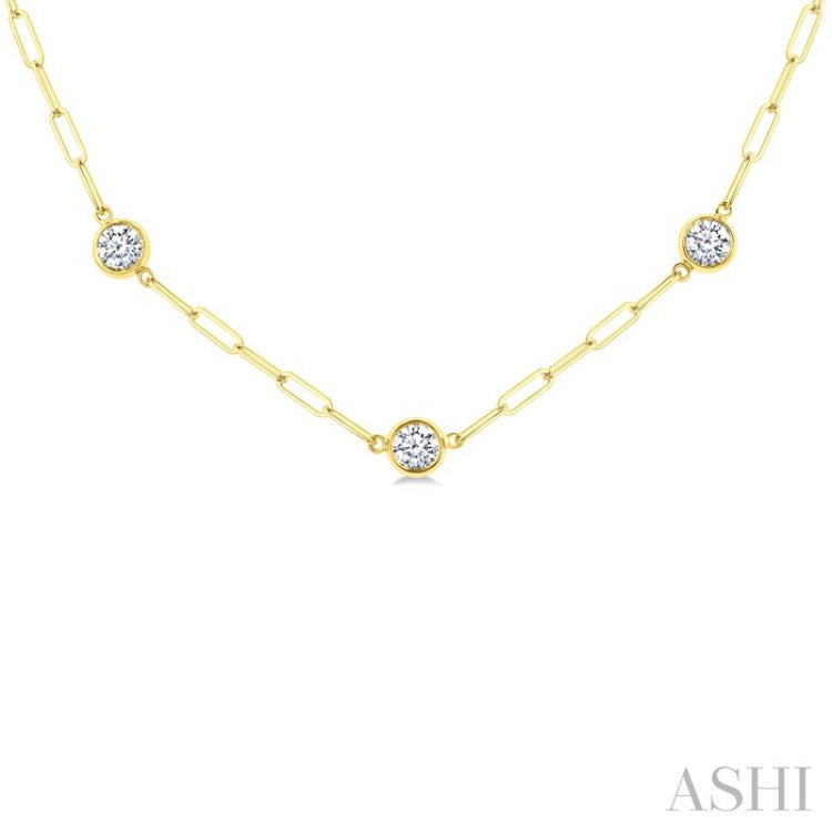1 1/2 Ctw Bezel Set Round Cut Diamond Paperclip Station Necklace in 14K Yellow Gold