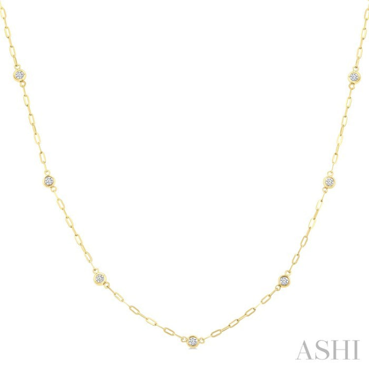 1/4 Ctw Bezel Set Round Cut Diamond Paperclip Station Necklace in 14K Yellow Gold