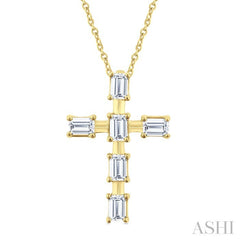 1/2 Ctw Cross Emerald Cut Diamond Fashion Pendant With Chain in 14K Yellow Gold
