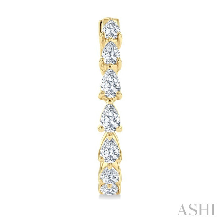 1 1/2 Ctw North-South Pear Shape Diamond Fashion Hoop Earring in 14K Yellow Gold