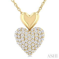1/4 Ctw Heart Shape Pave Set Round Cut Diamond Fashion Pendant With Chain in 10K Yellow Gold