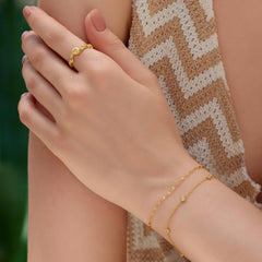 Gold Starburst Zig-Zag Beaded Ring