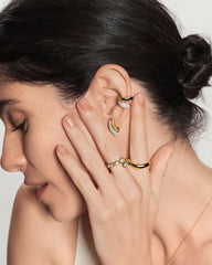 Silver Pav¨¦ Curved Teardrop Ear Cuff